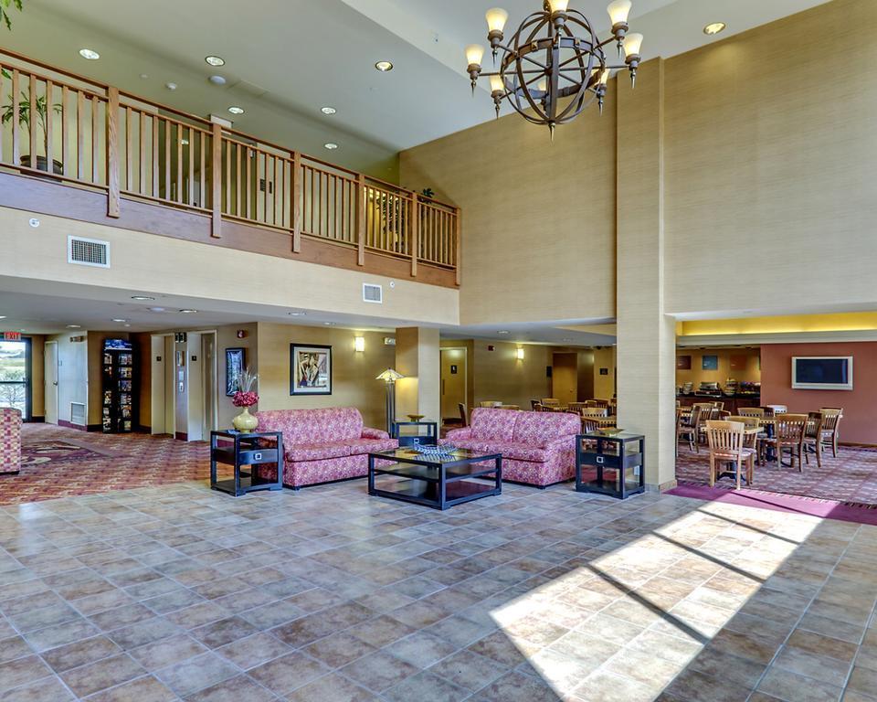 Comfort Inn & Suites Йорк Екстер'єр фото