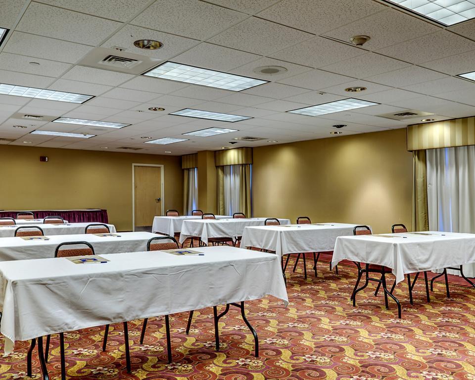 Comfort Inn & Suites Йорк Екстер'єр фото