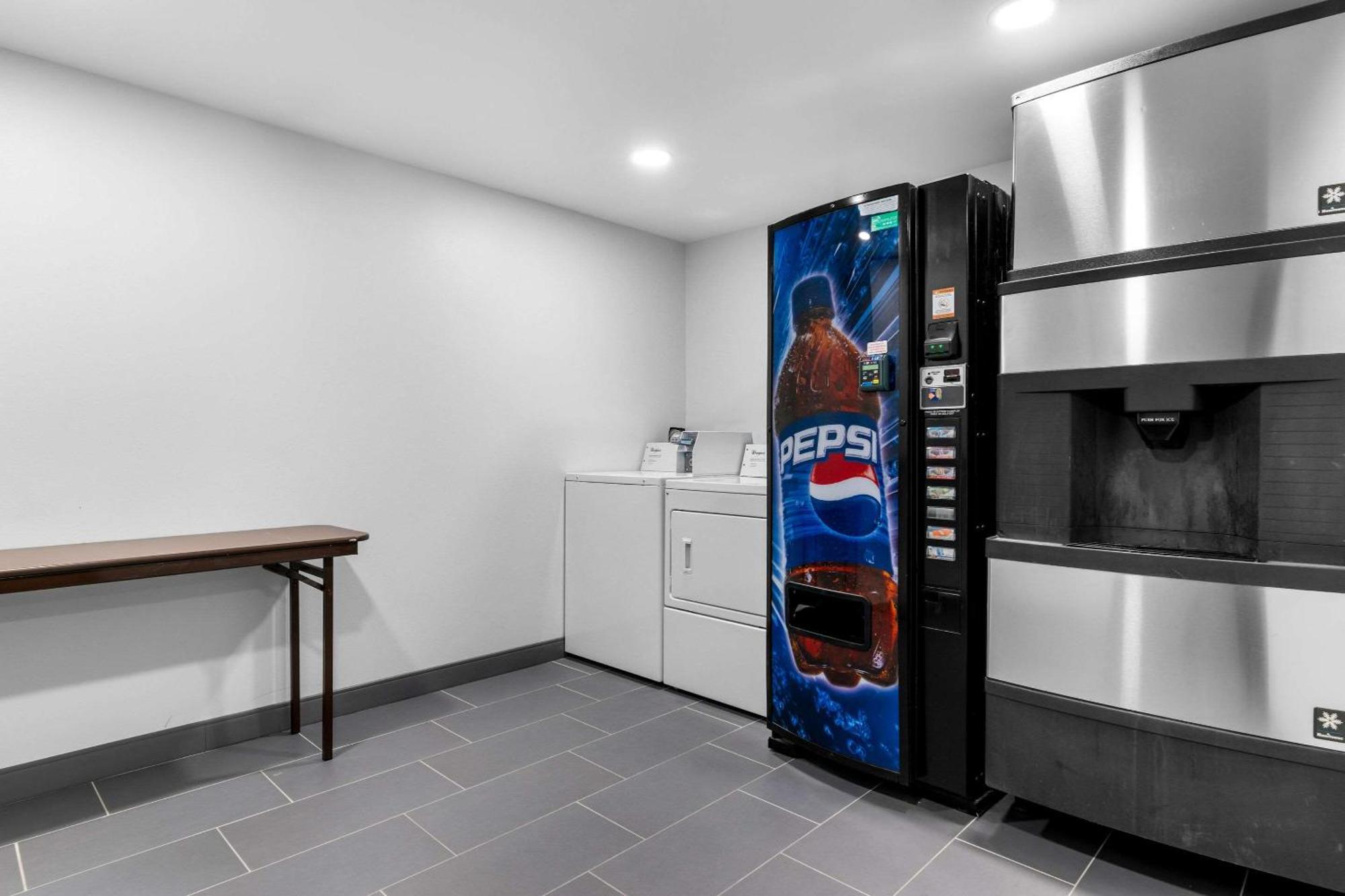 Comfort Inn & Suites Йорк Екстер'єр фото