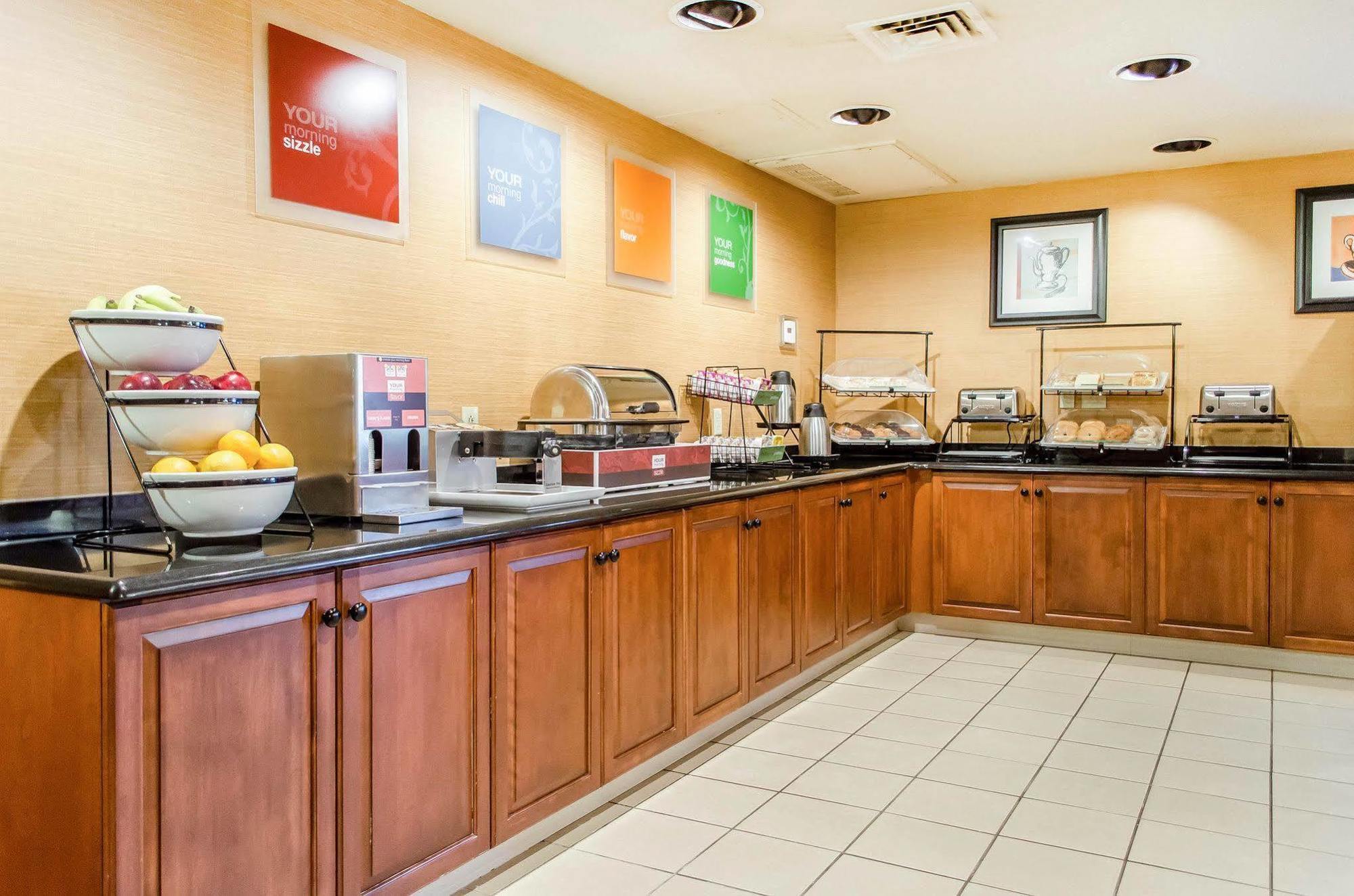 Comfort Inn & Suites Йорк Екстер'єр фото