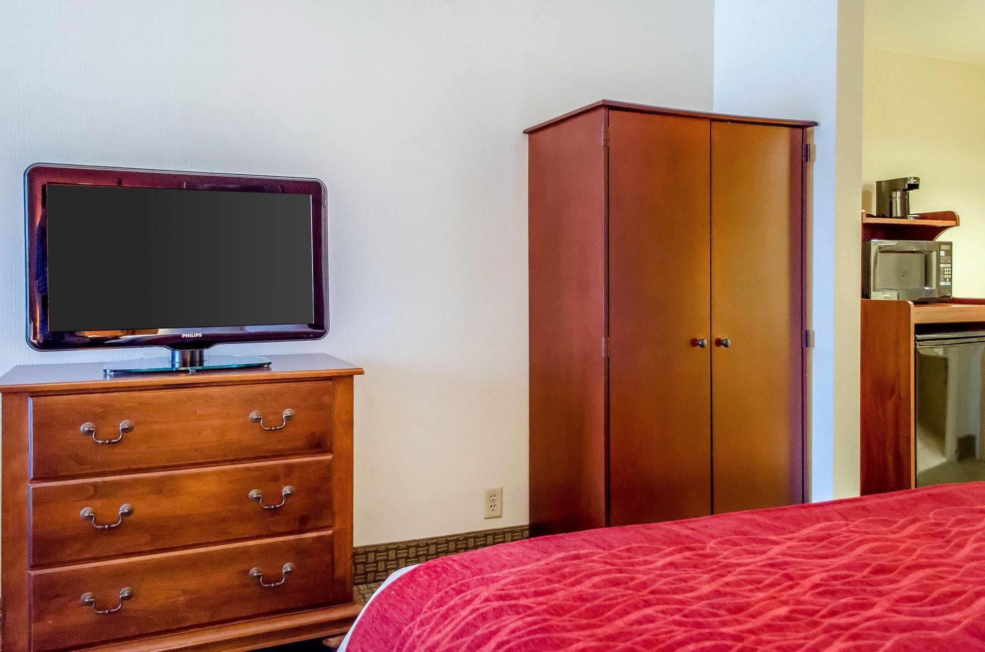 Comfort Inn & Suites Йорк Екстер'єр фото